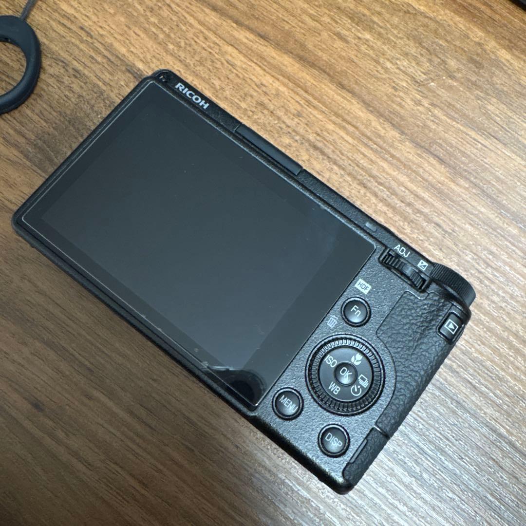 【美品】RICOH GR IIIx HDF 長期3年保証　おまけ付き