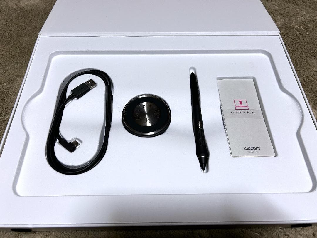 【ワコム】intuos pro medium PTH-660