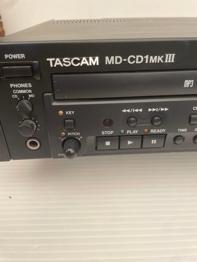 TASCAM タスカム MD-CD1MKⅢ 業務用CD/MDデッキ ディスプレイ