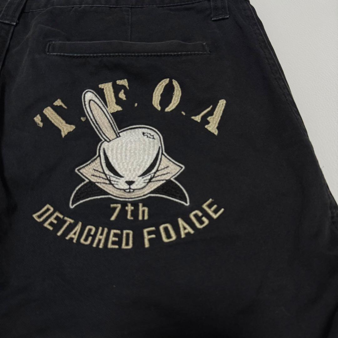 【希少】 VANSON × TFOA 刺繍 チノパン 武装戦線 デスラビット 黒