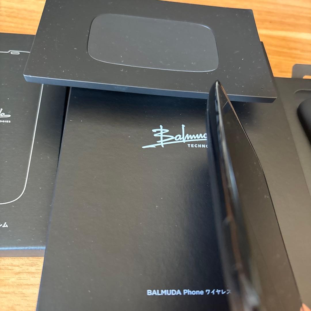 な*し様 【SIMフリー】 BALMUDA Phone ブラック A101BM