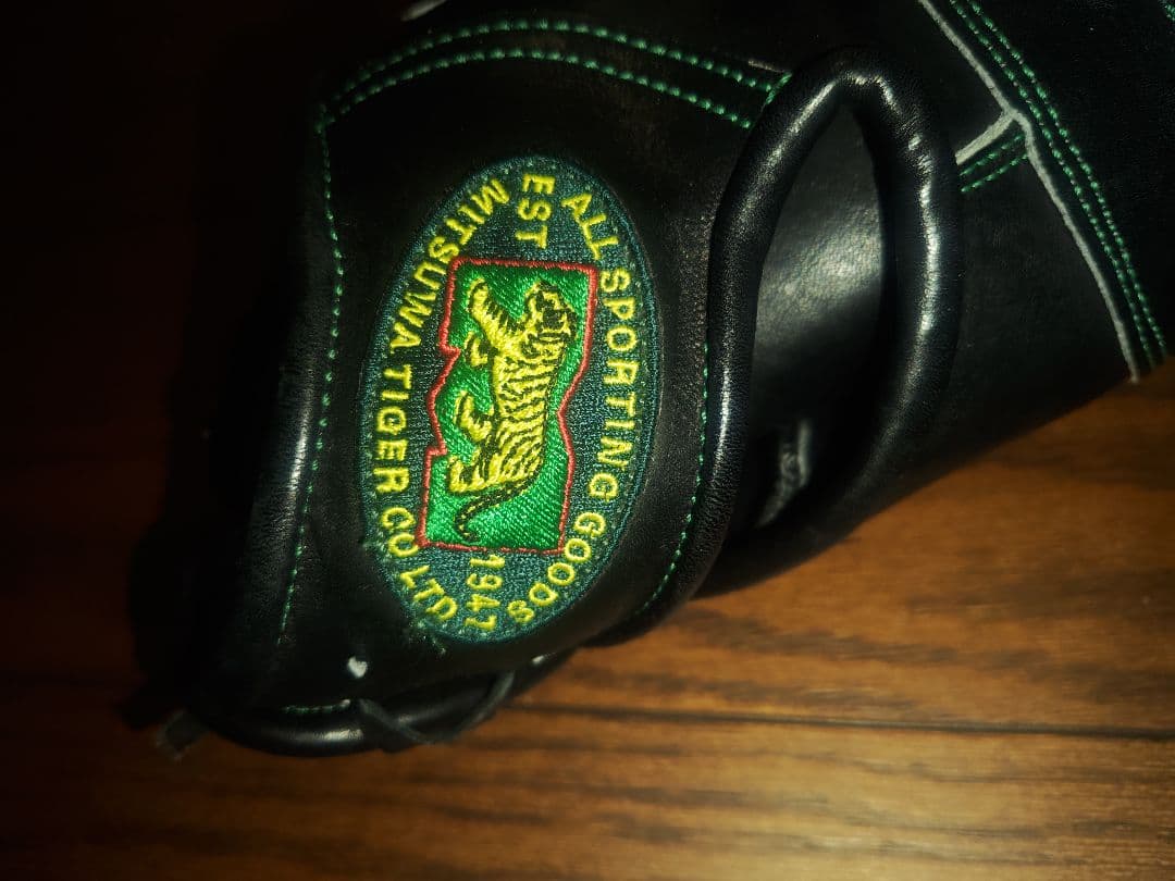 美津和タイガー 硬式グローブ ファーストミット　左利き