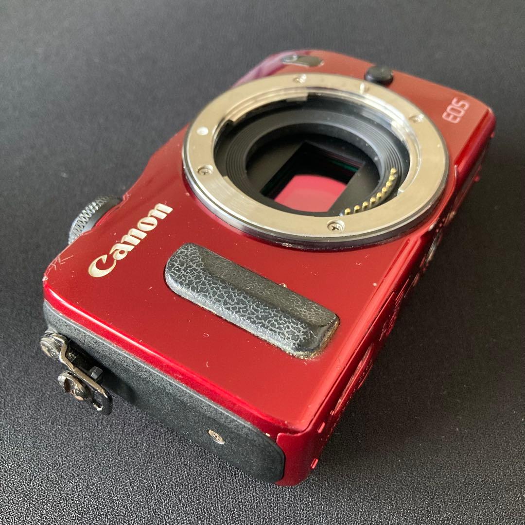 Canon EOS M 初代 ミラーレス デジタルカメラ