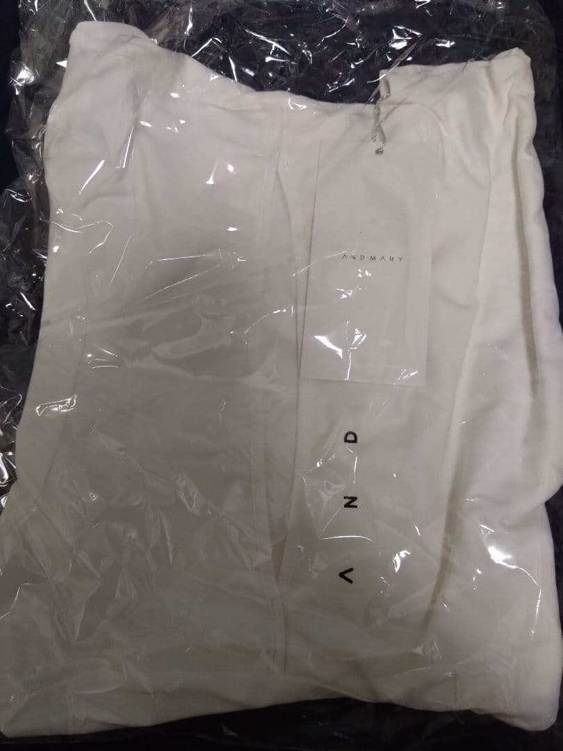 【andmary】Luna logo tops