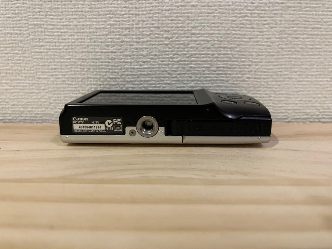 美品 完動品 Canon Powershot A2400 デジカメ #26010