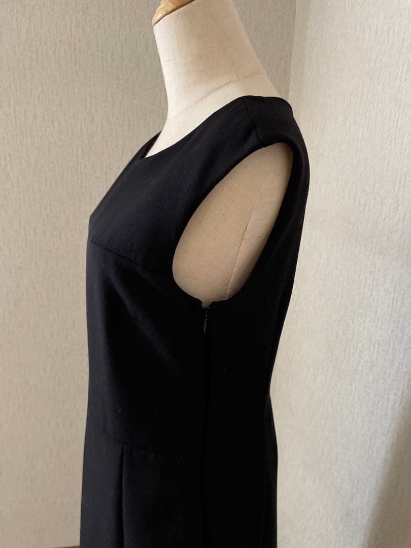 PRADAワンピース兼ジャンパースカート美品42varginwool100 %