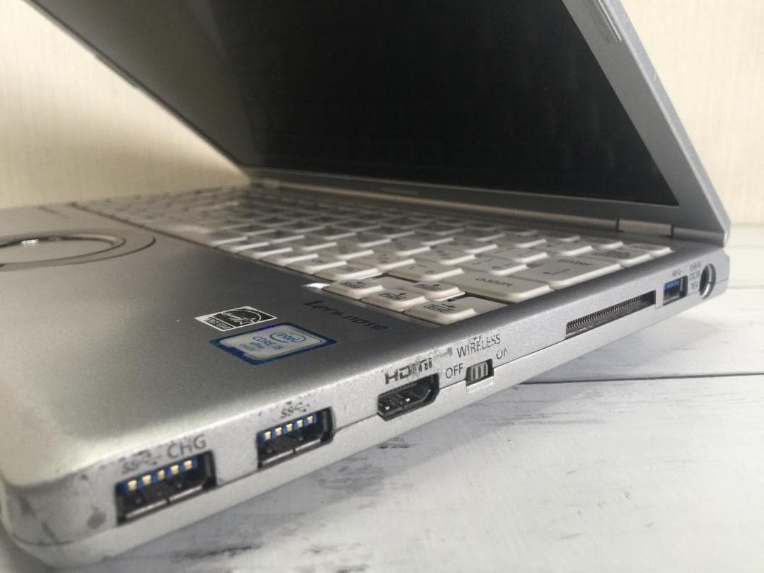 パナソニック CF-SZ5 12.1型高解像度 軽量コンパクト ノートパソコン