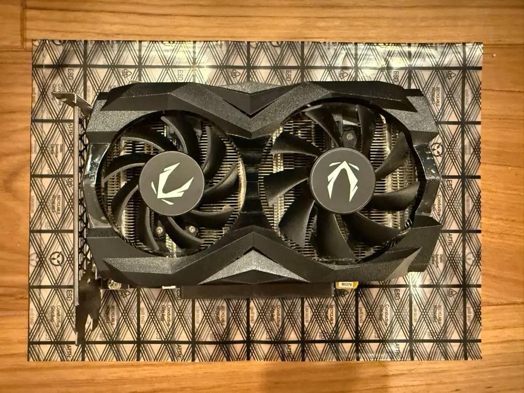 ZOTAC GeForce GTX 1660 SUPER Twin Fan ①