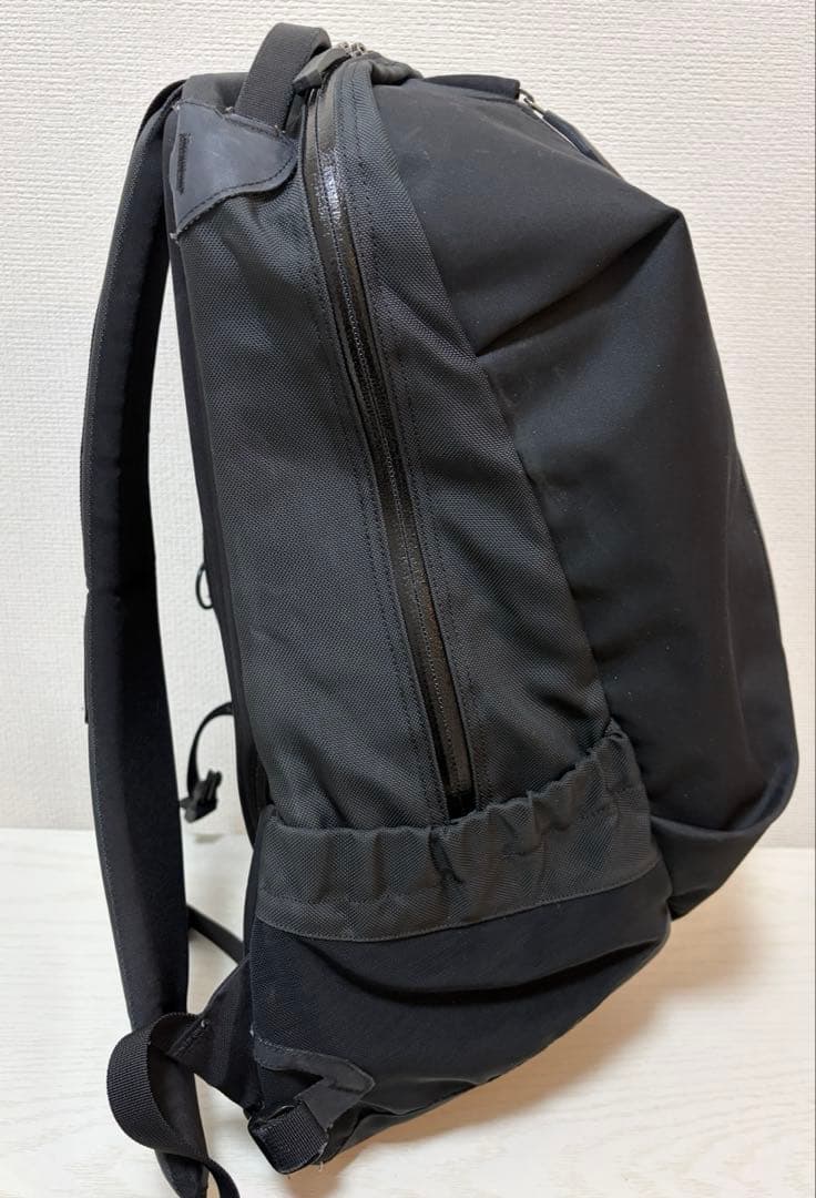 【廃盤】ARC’TERYX アークテリクス Arro 16 ブラック リュック