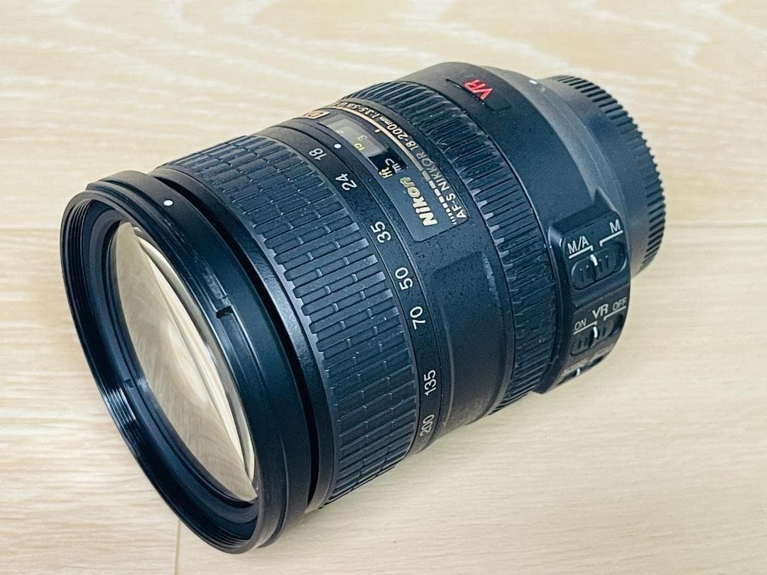 ☆美品★ニコン NIKON AF-S 18-200mm F3.5-5.6G VR