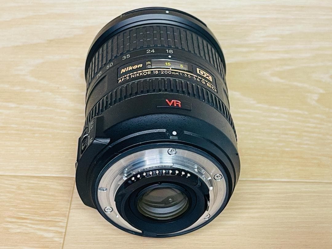 ☆美品★ニコン NIKON AF-S 18-200mm F3.5-5.6G VR