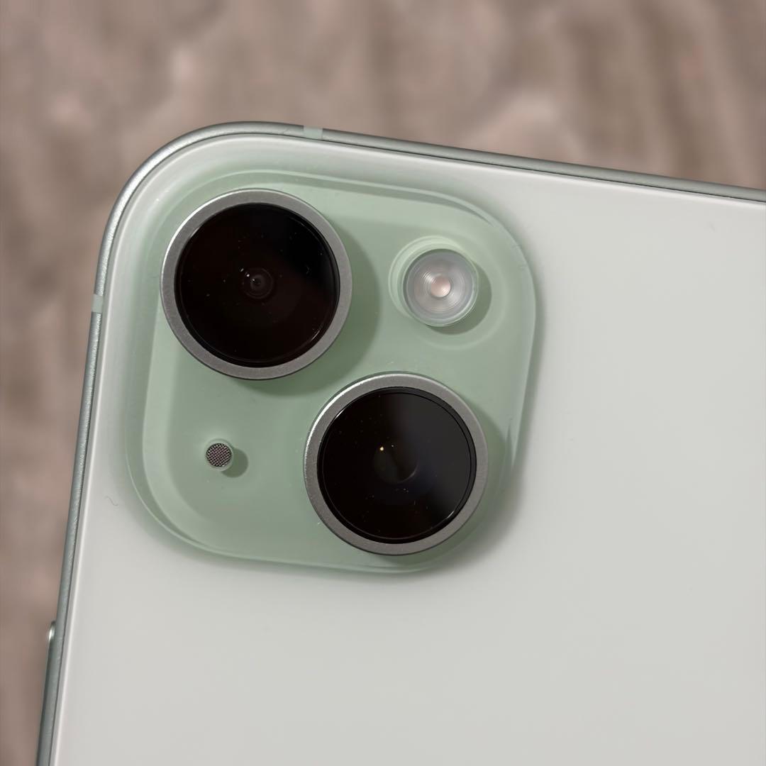 Apple iPhone 15 Plus グリーン 256GB