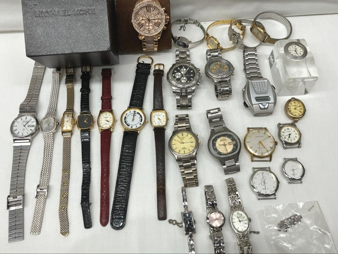 時計 ジャンク おまとめ 26個 マイケルコース セイコー他