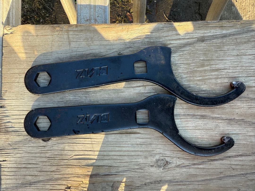 トヨタ86用 BLITZ ZZR車高調