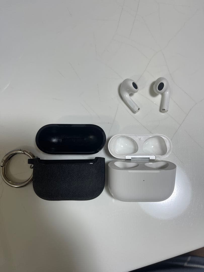 【spigen製ケース入り】AirPods（第3世代） MPNY3J/A