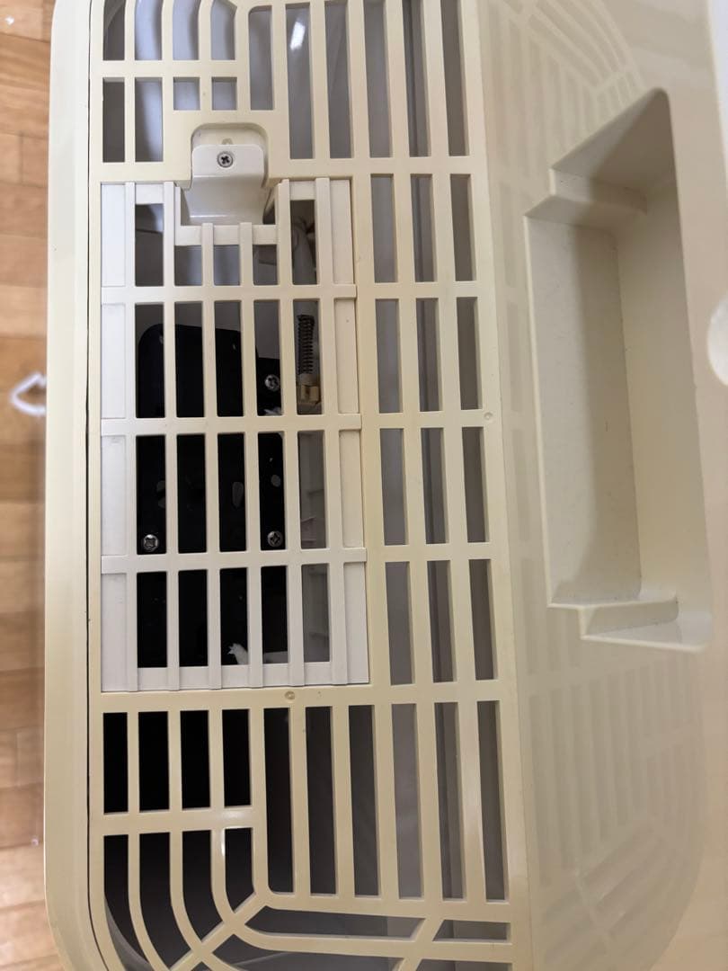 【美品】空気清浄機能付きオゾン発生機 BT-180H