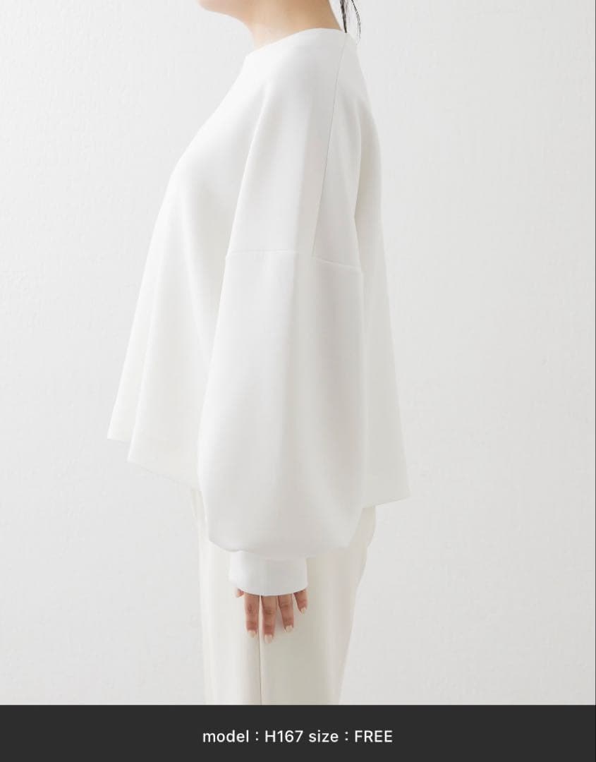 ウィムガゼット　クルーネックダンボールプルオーバー