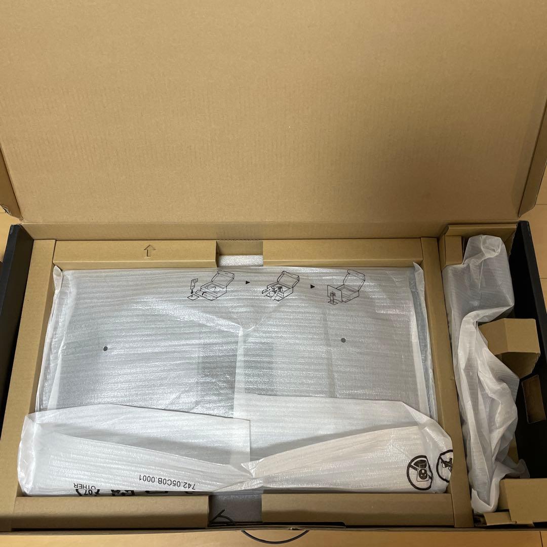 Dell U2720QM 27インチ 4K USB-Cモニター