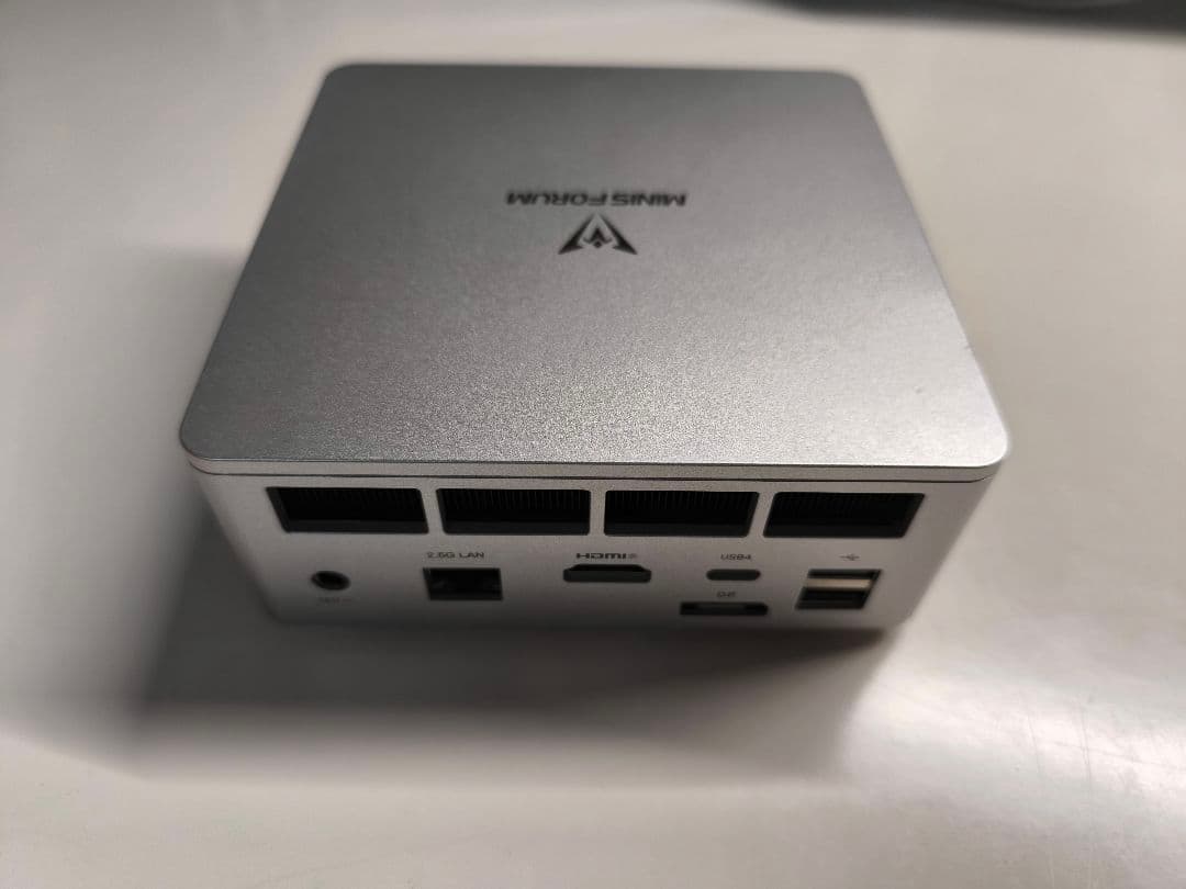 ミニPC MINISFORUM UM680 Slim 16GB/1TB