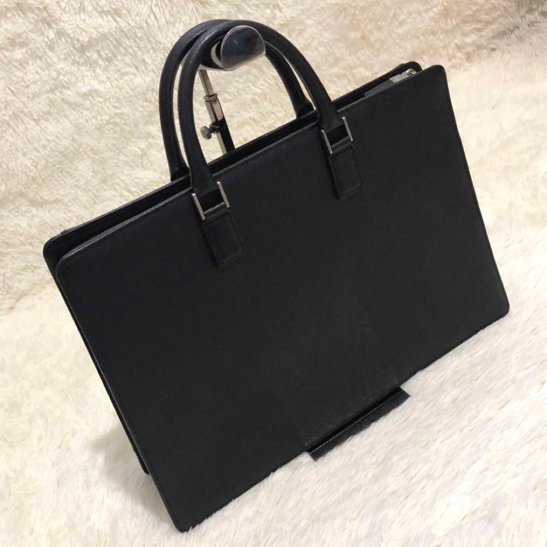 未使用✨バーバリー レザー　ビジネスバッグ ブリーフケース ブラック