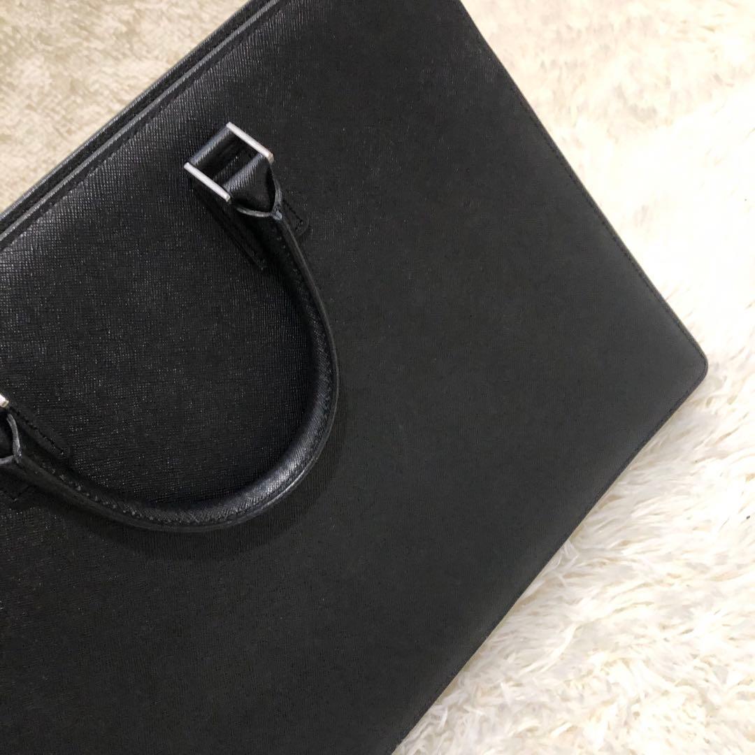 未使用✨バーバリー レザー　ビジネスバッグ ブリーフケース ブラック