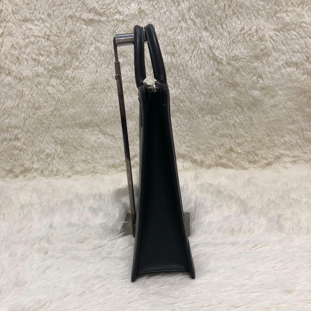 未使用✨バーバリー レザー　ビジネスバッグ ブリーフケース ブラック