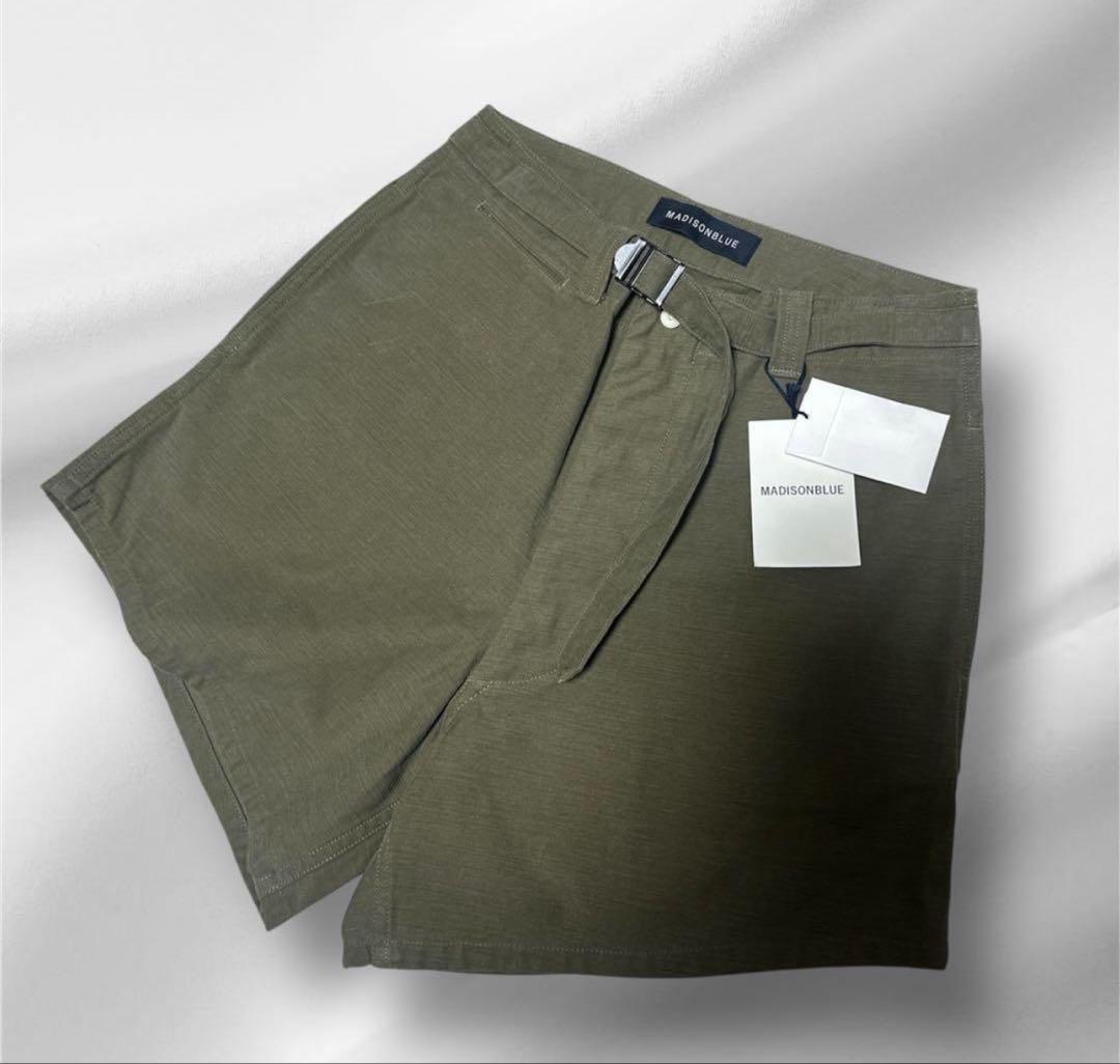 新品タグ付！MADISONBLUE マディソンブルー ショートパンツ　バックロゴ