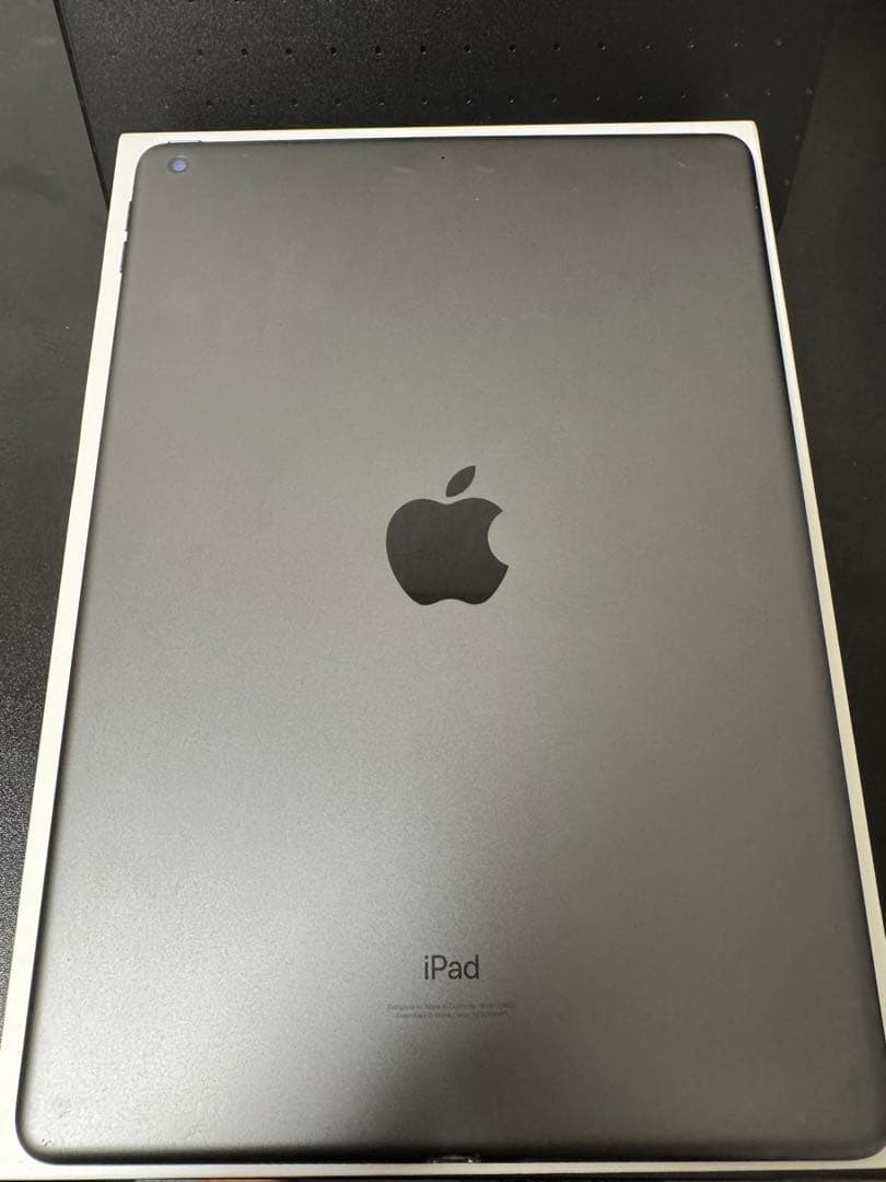 【ジャンク】iPad 第9世代 64GB 充電不良（箱・AC付）スペースグレイ