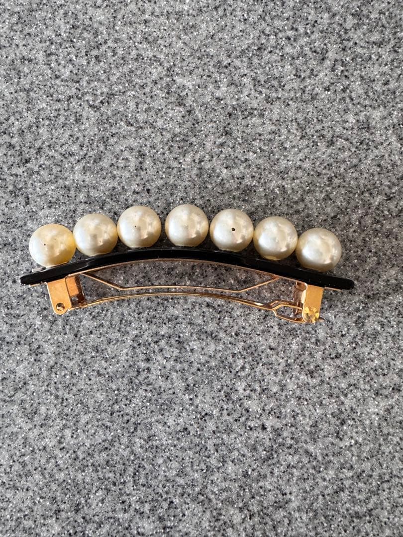 ALEXANDRE DE PARIS アレクサンドルドゥパリ　パール　バレッタ