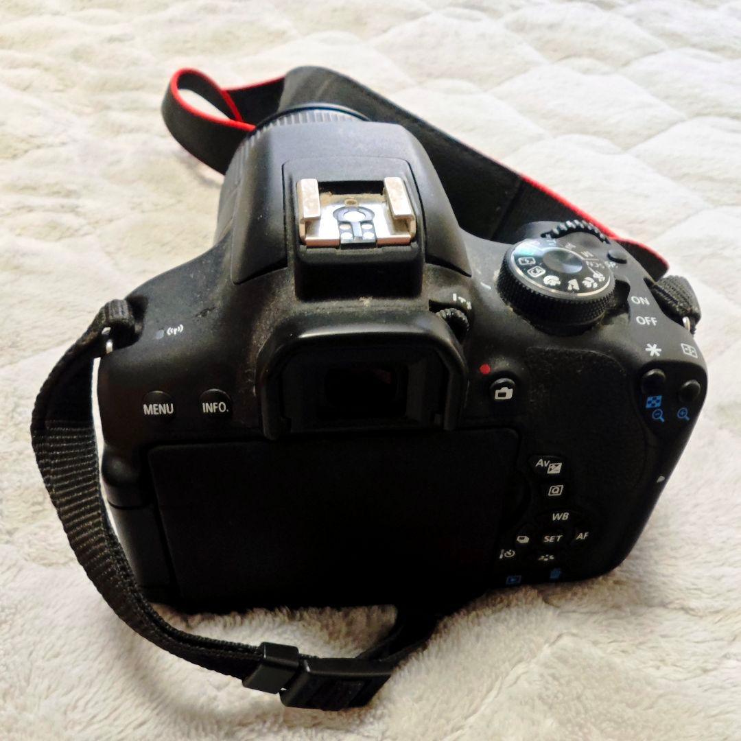 Canon EOS kiss x 8i Tamronレンズ付き