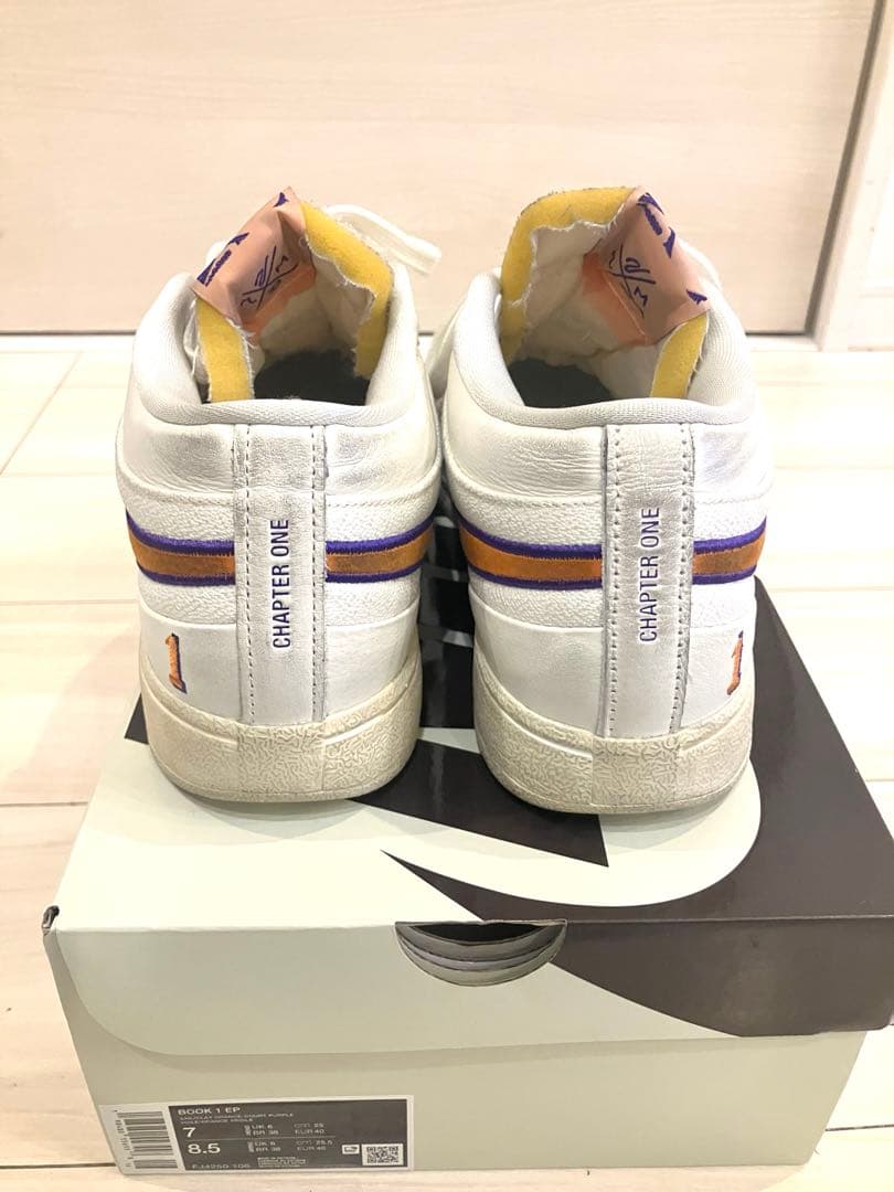 美品⭐︎25cm⭐︎Nike Book 1