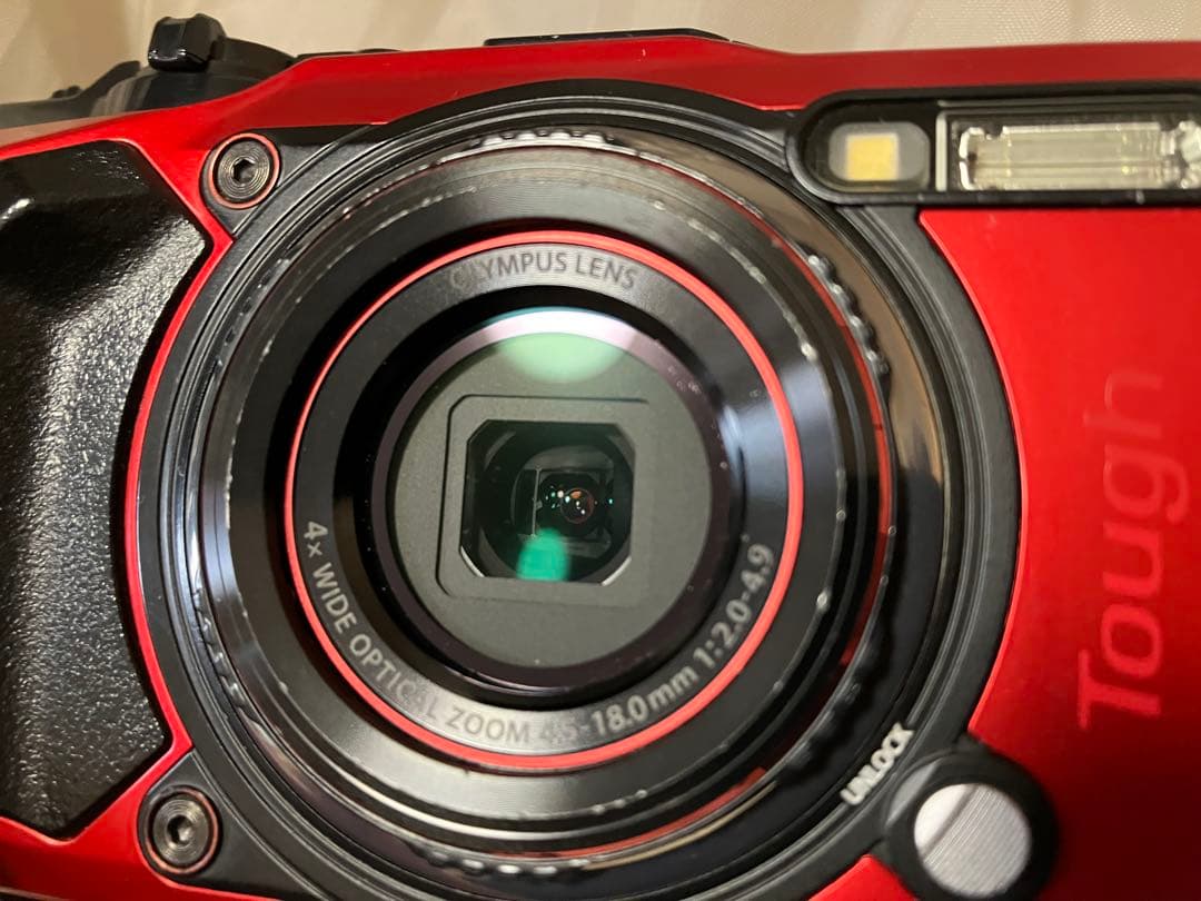 オリンパスTG-6 レッド①
