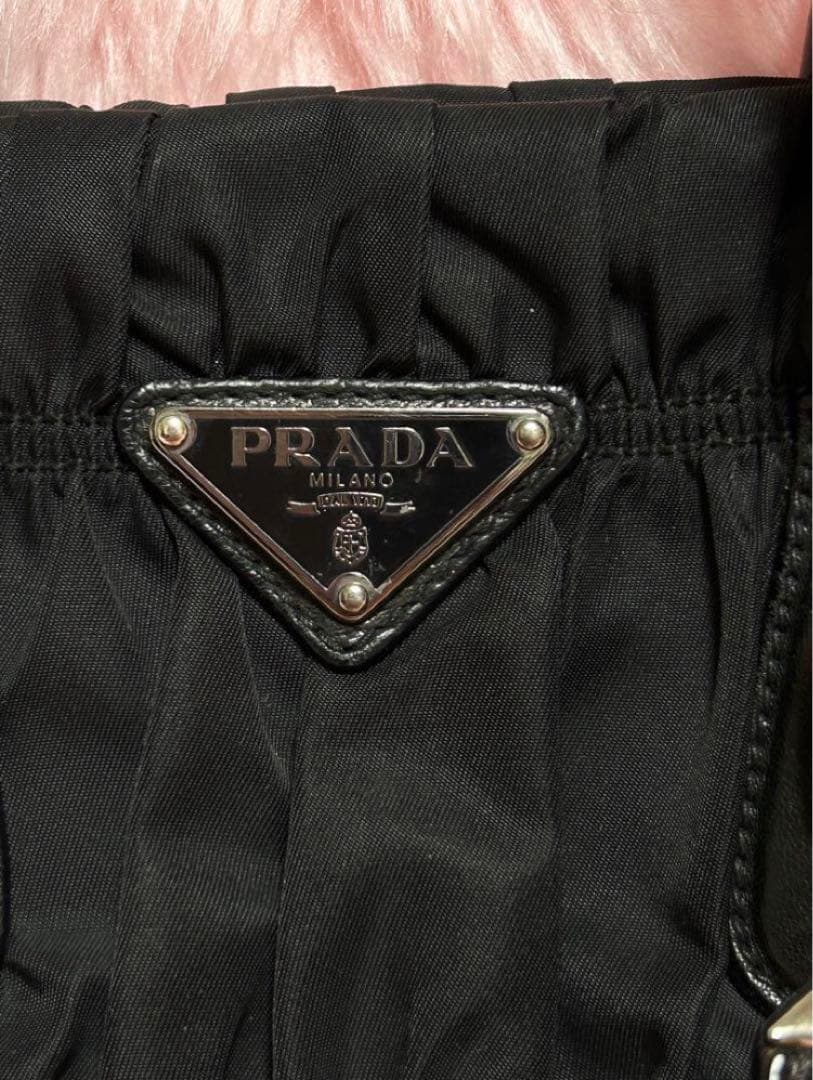 【美品】PRADA 黒 ナイロン フリルバッグ