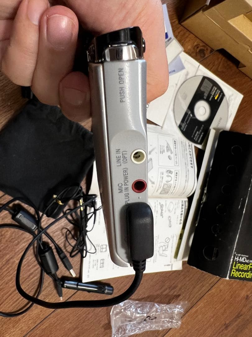 【動作品】SONY WALKMAN MZ-RH1 ポータブルMDプ