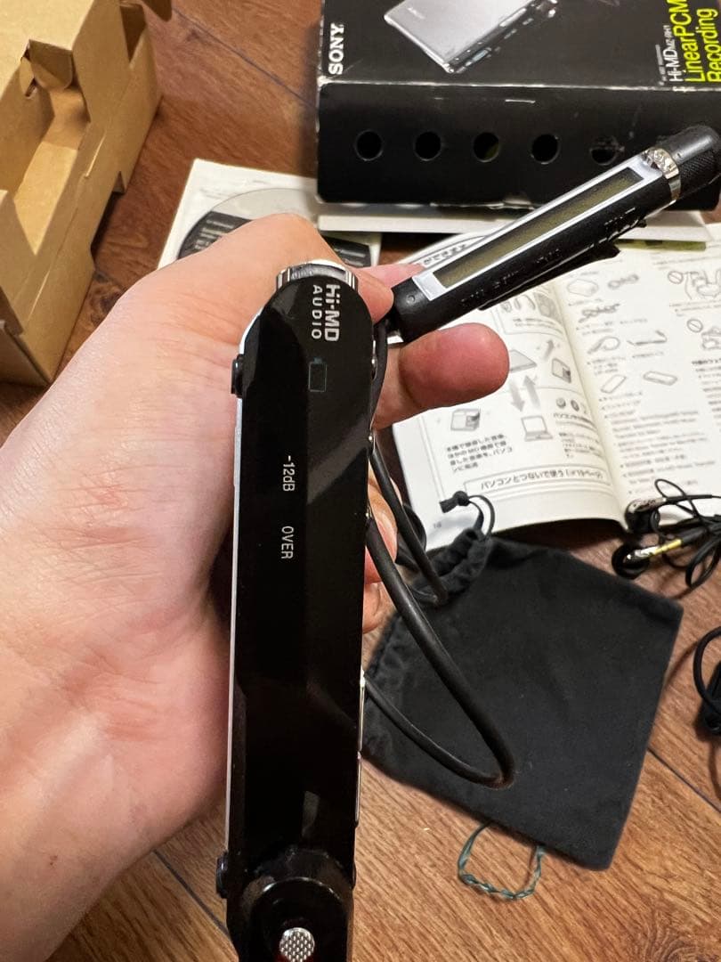 【動作品】SONY WALKMAN MZ-RH1 ポータブルMDプ