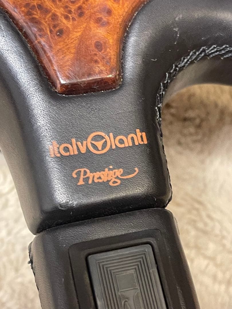 italvolanti Prestige ステアリング