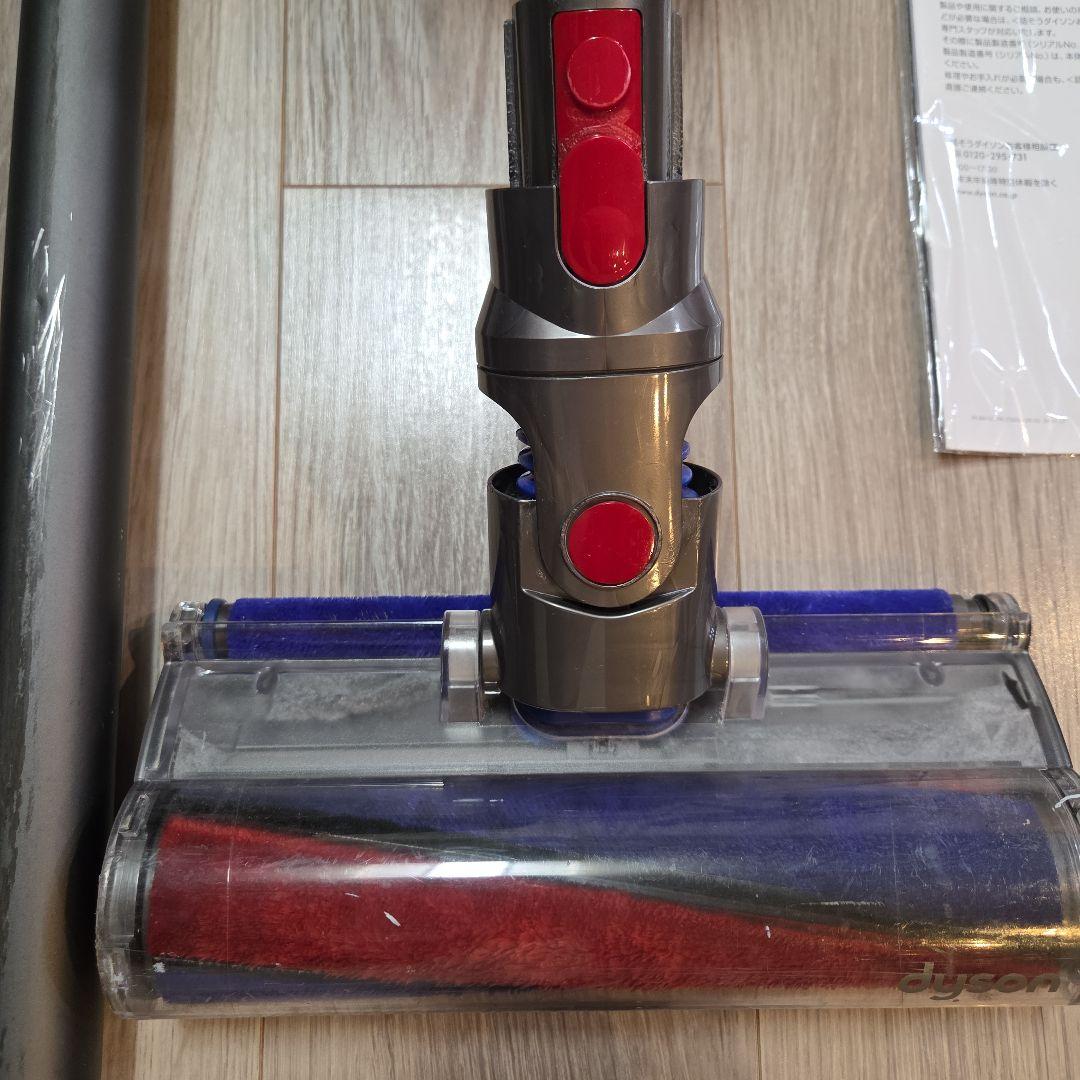 dyson　v8 fluffy+ ダイソン　掃除機　スティック　クリーナー