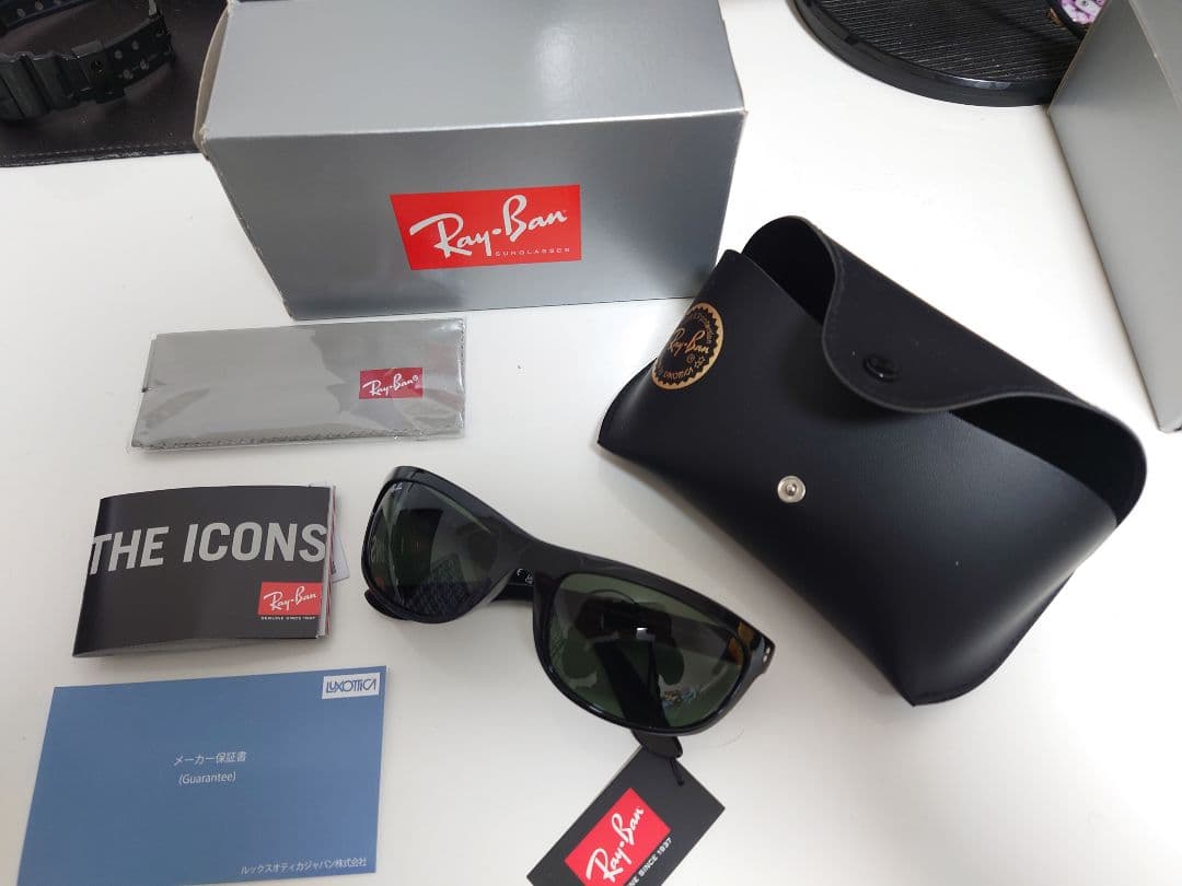 Ray-Ban サングラス ブラック