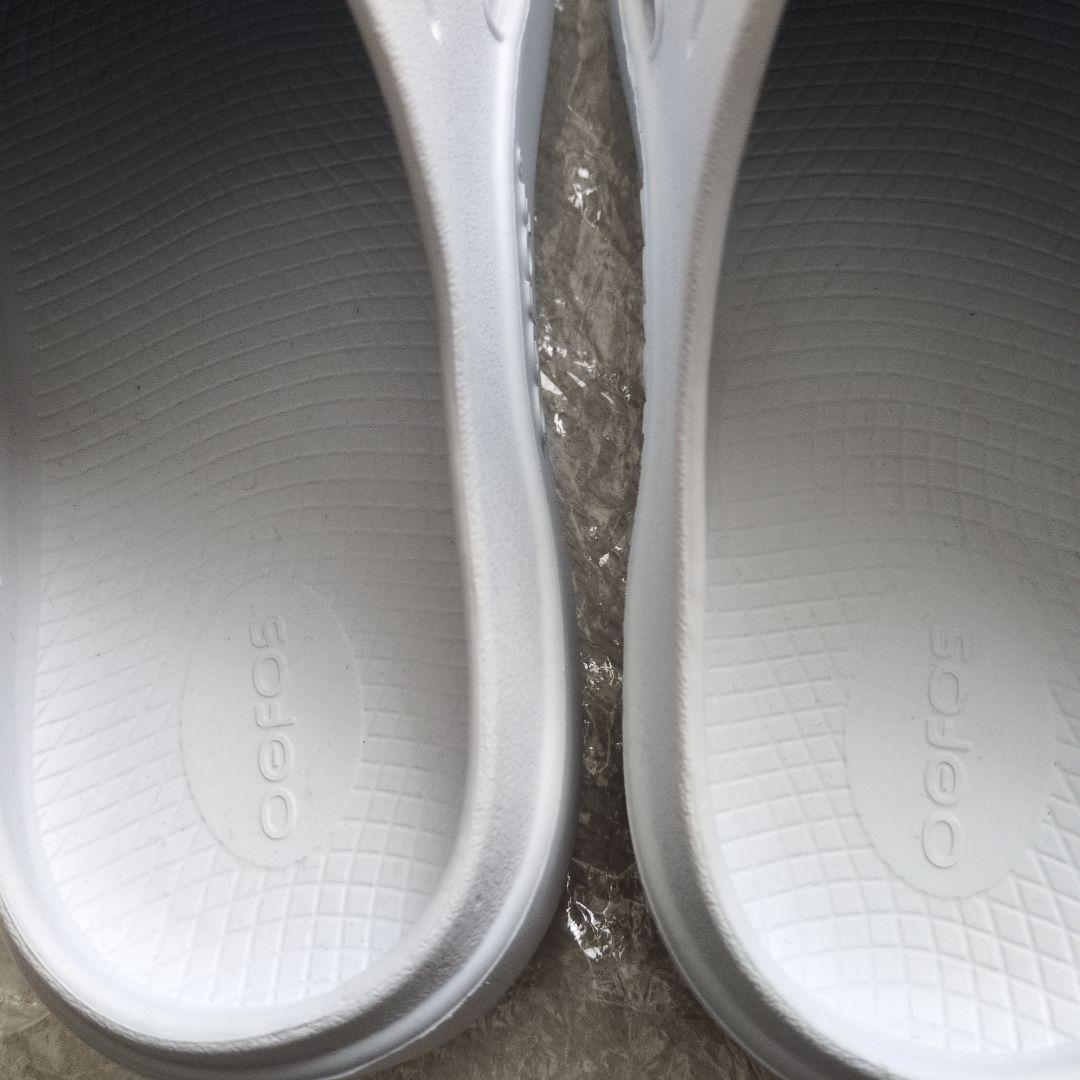 3☆3☆10♪OOFOS リカバリーサンダル