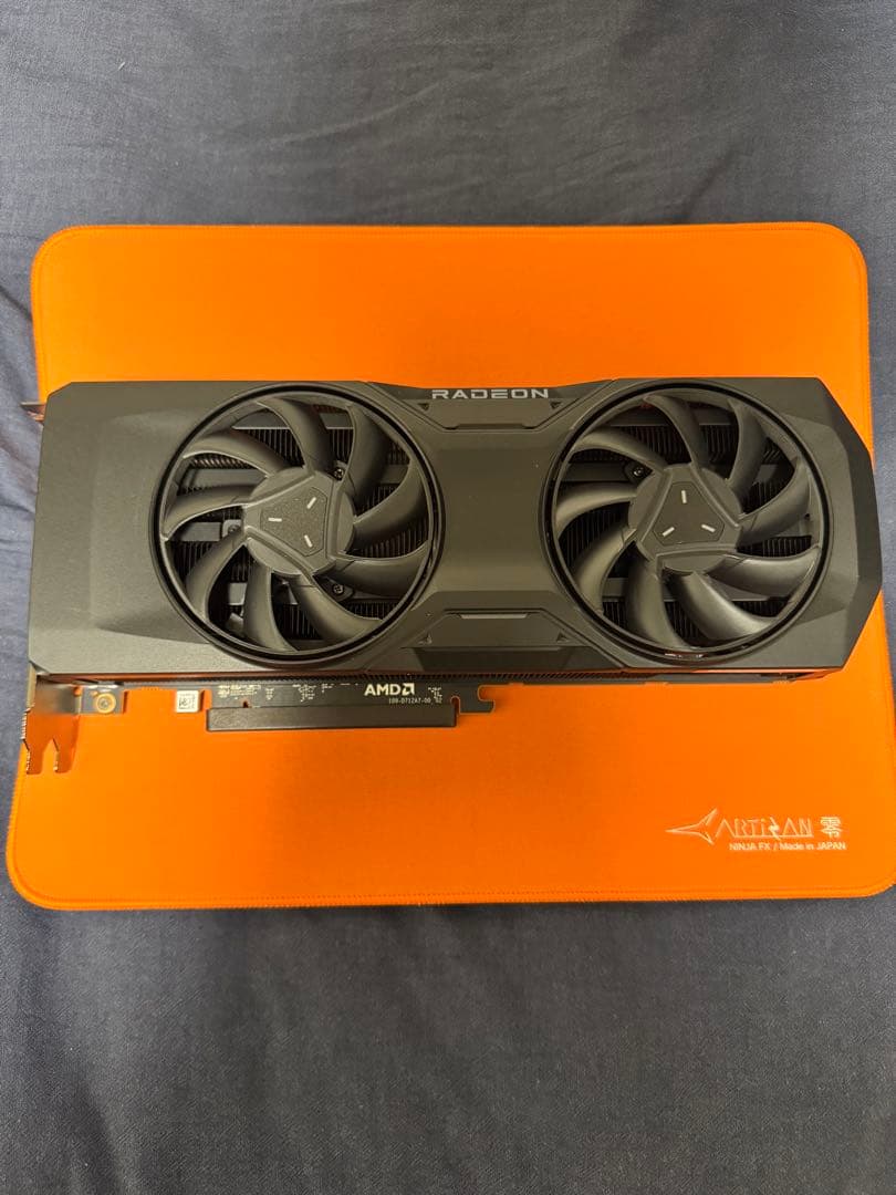 AMD RADEON RX7800XT リファレンスモデル グラフィックボード