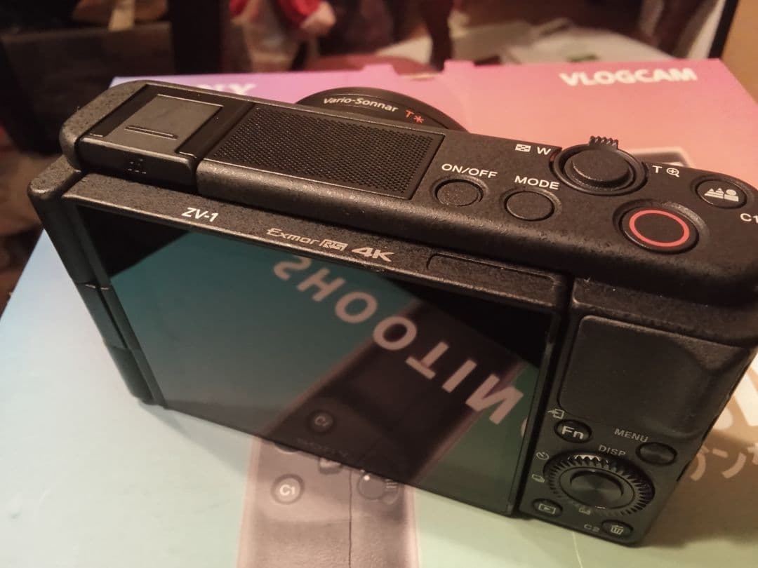 SONY ソニー VLOGCAM ZV-1 ブラック バッテリー２つあり。