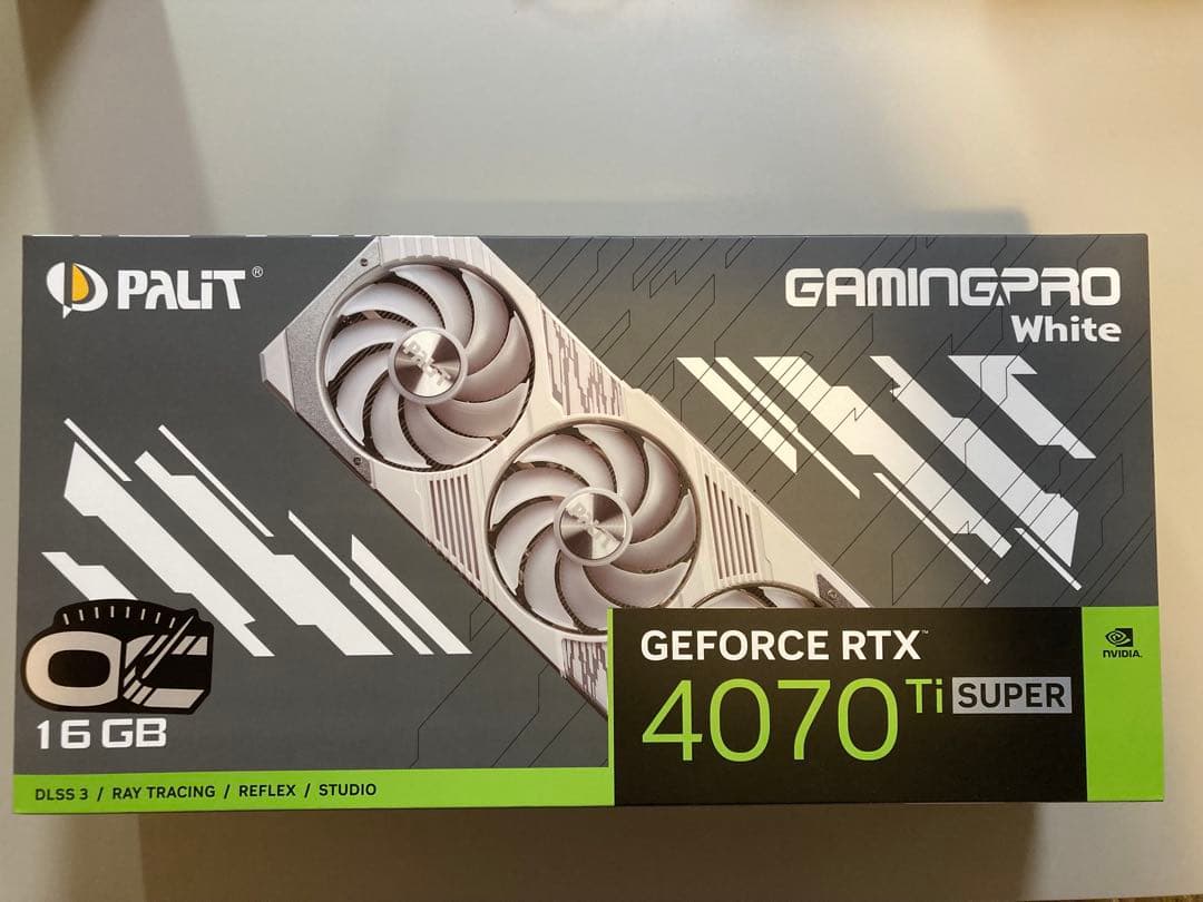 グラフィックボード・グラボ・ビデオカード PALIT GAMINGPRO White RTX 4070 Ti SUPER