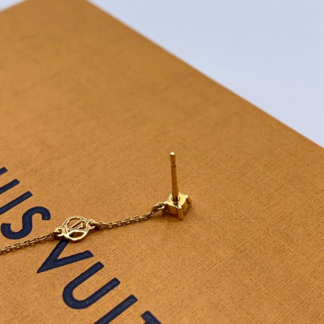 【美品】ルイヴィトン　ピアス　片耳　オシャレ　フープ　チェーン　 M00390