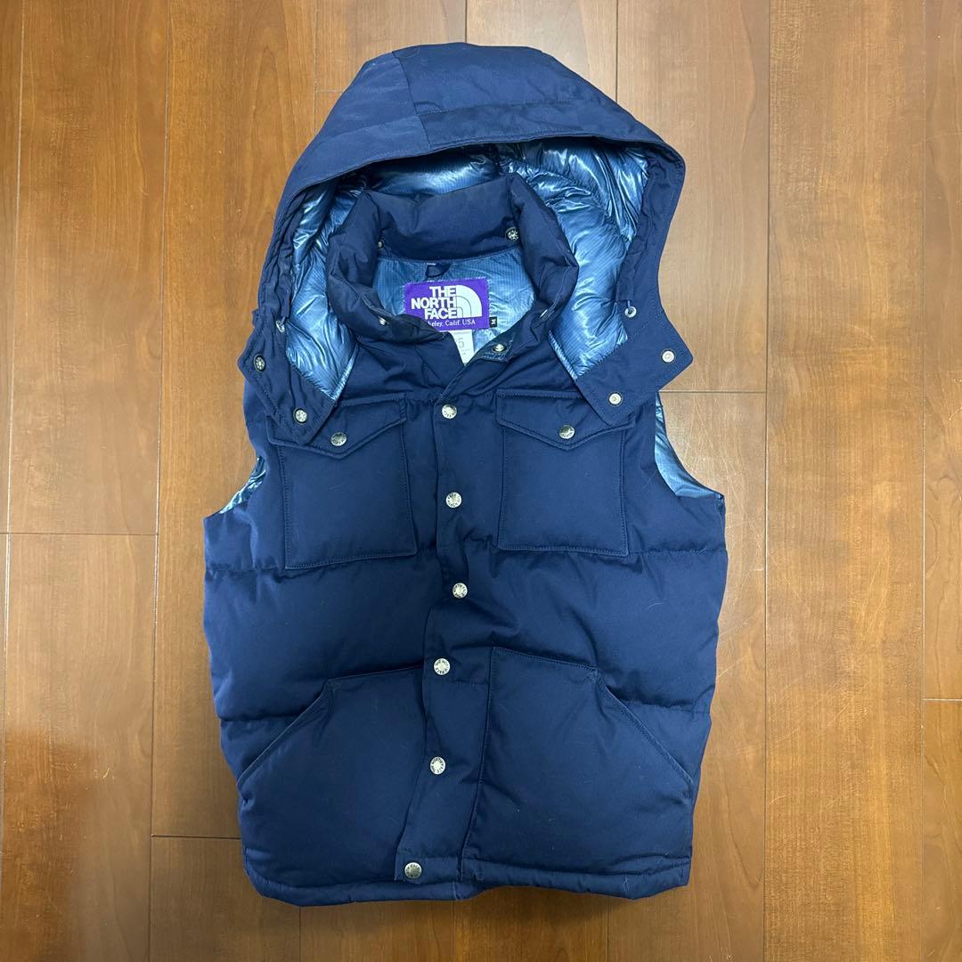 The North Face フード付きダウンベスト ネイビー