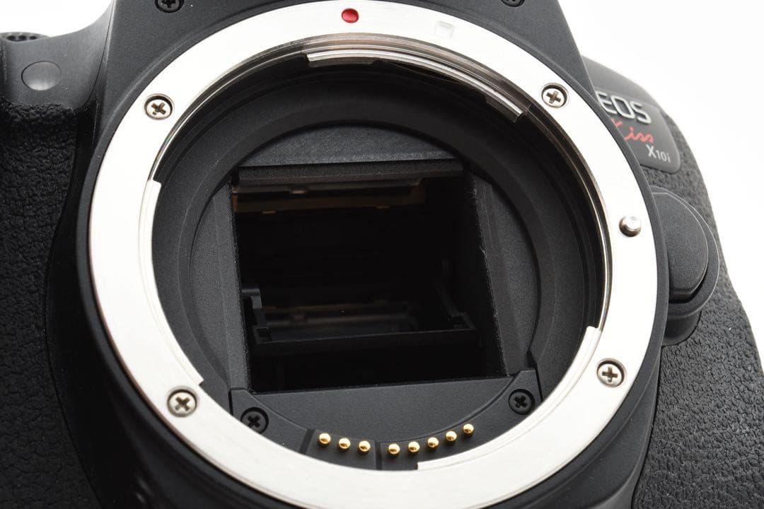 保証付/Canon EOS Kiss X10i標準&望遠ダブルレンズセット