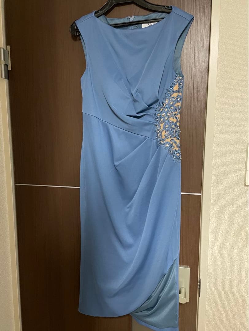 新品未使用Vrautt ブルー スリーブレスドレス