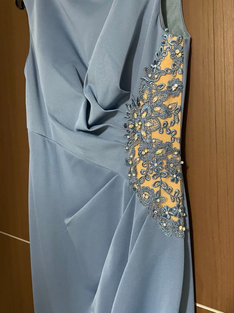 新品未使用Vrautt ブルー スリーブレスドレス