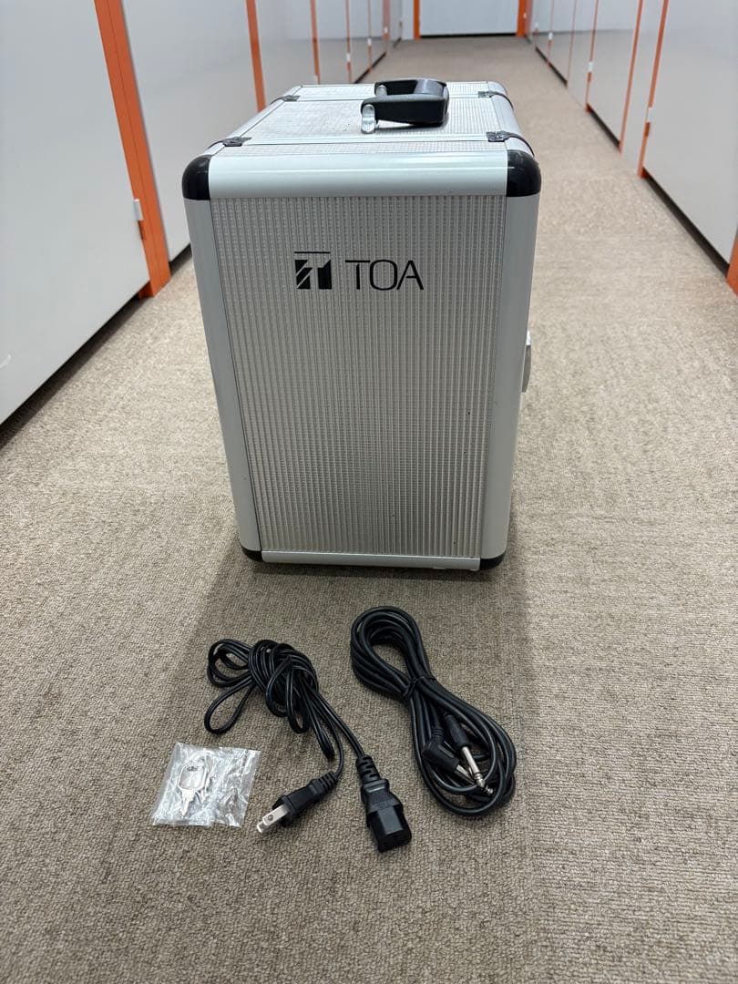 【極美品】TOA KZ-25 PAアンプ ポータブルアンプ　カラオケ 廃盤品希少