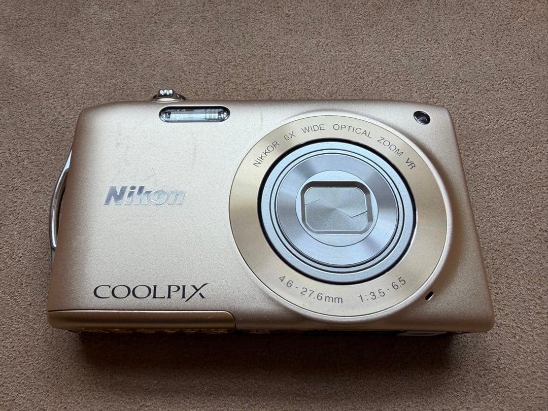 ニコン　cool pix S3300 値下げしました。