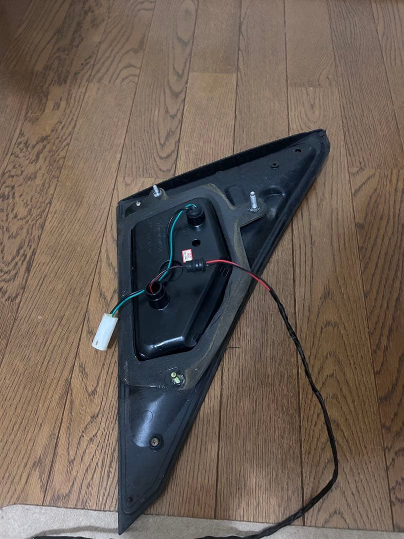 20アルファード ヴェルファイアクリスタルアイLEDテールランプ スモークレンズ